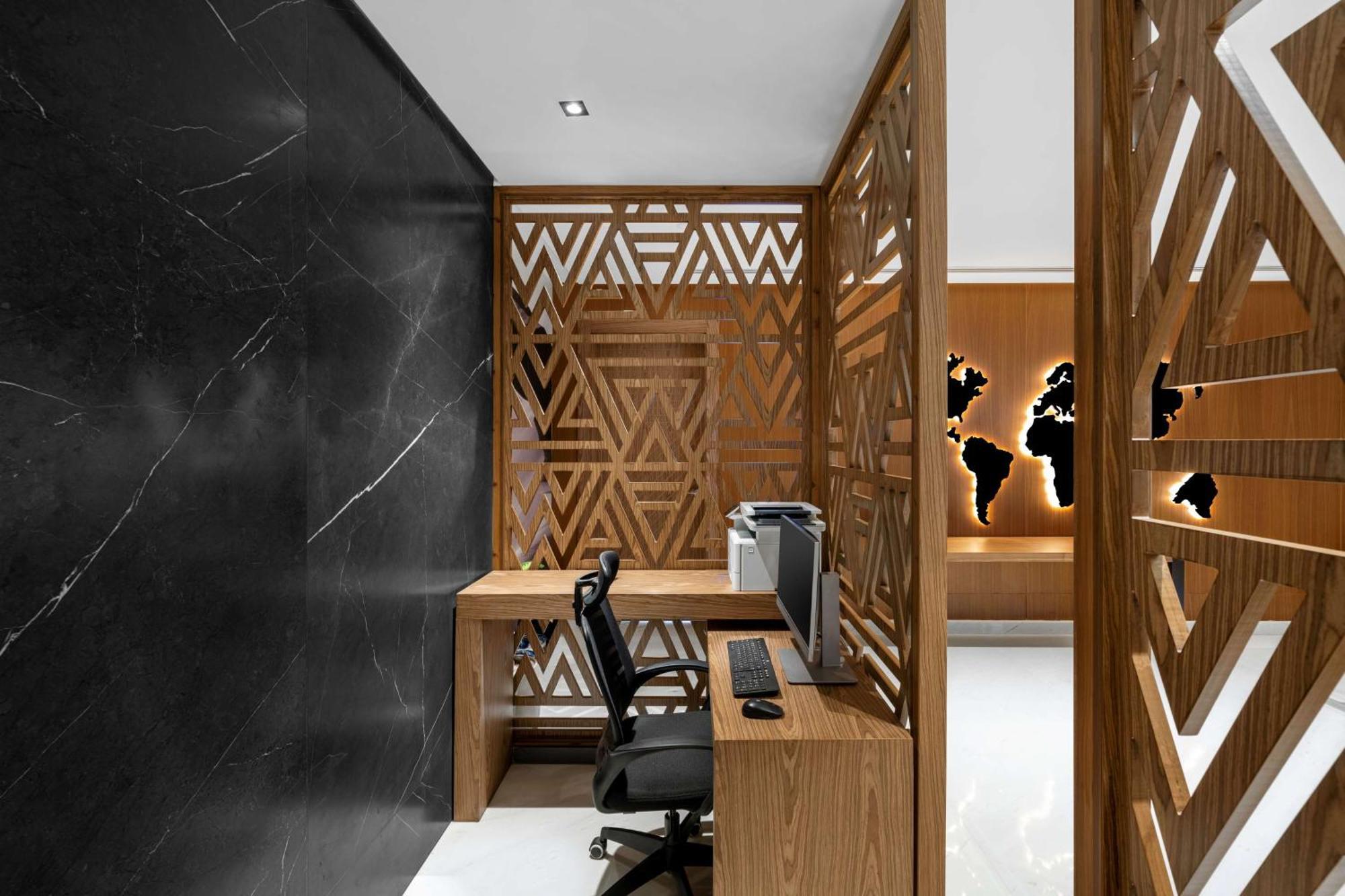 Radisson Blu Hotel Riyadh Qurtuba Exterior foto Office interior design